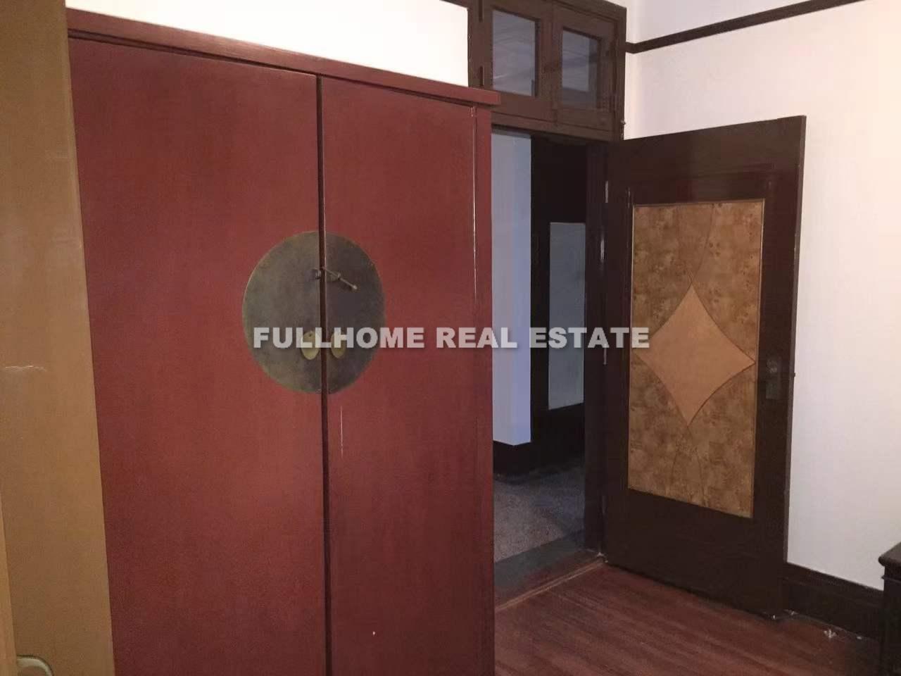 Lane 200-500 South Xiang Yang Road Old House - Interior view 3, Shanghai rental property
