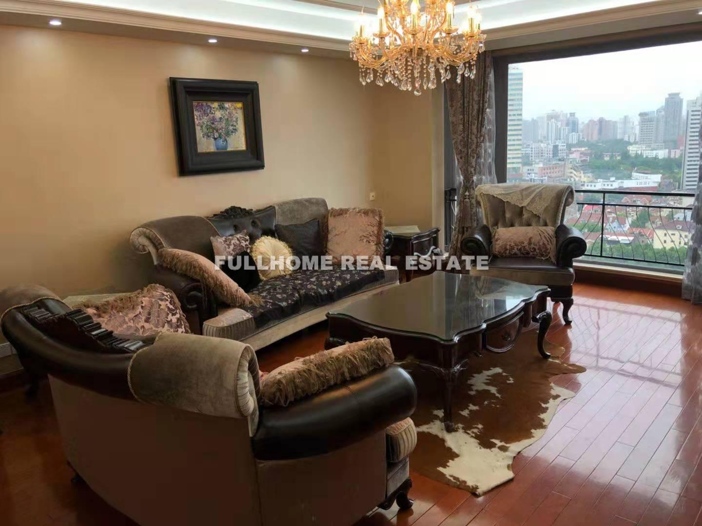 The Summit - 3 bedroom apartment in Shanghai, FFC, Downtown