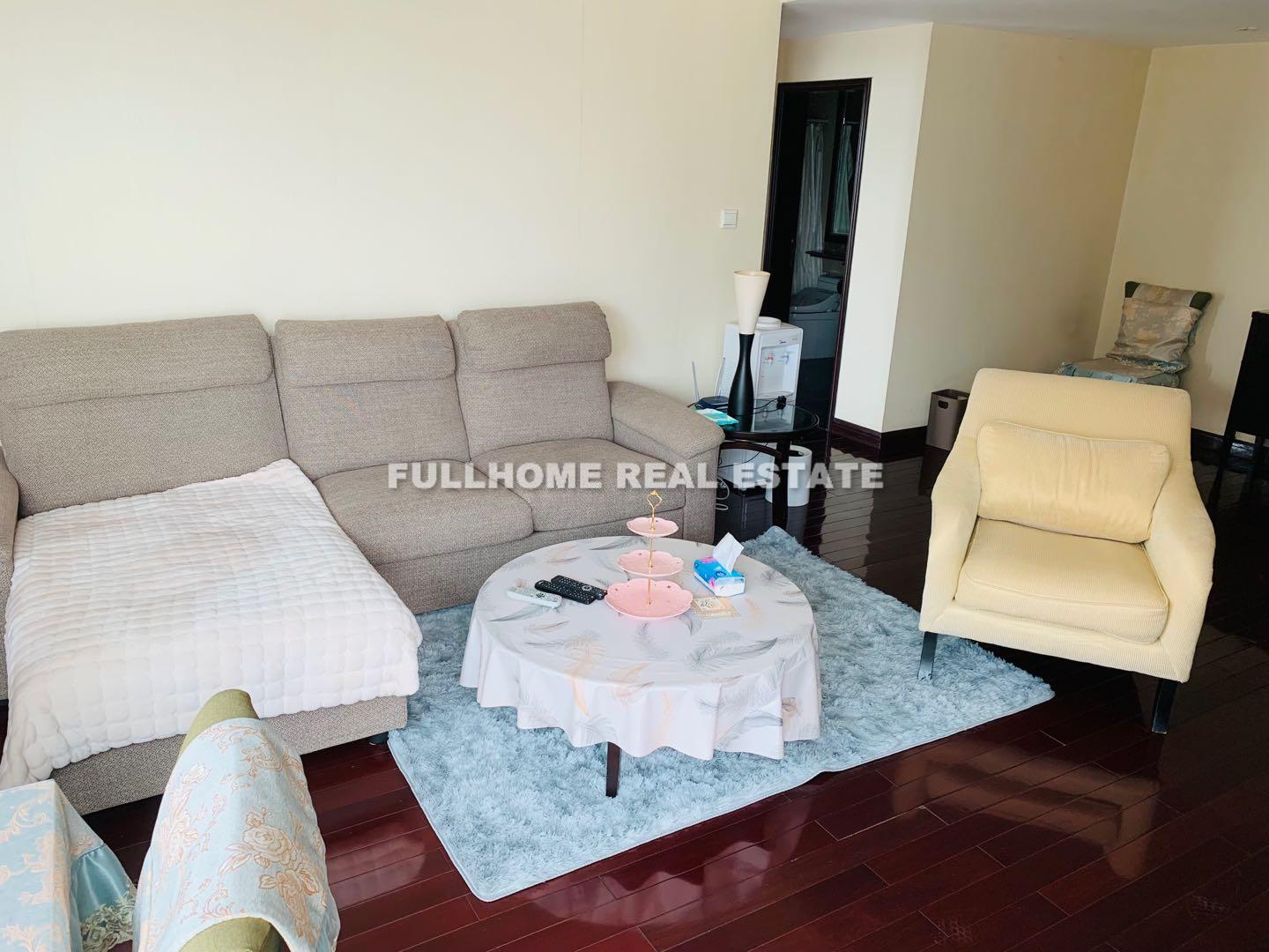 Shimao Riviera Garden - 1 bedroom apartment in Shanghai, Lujiazui, Pudong