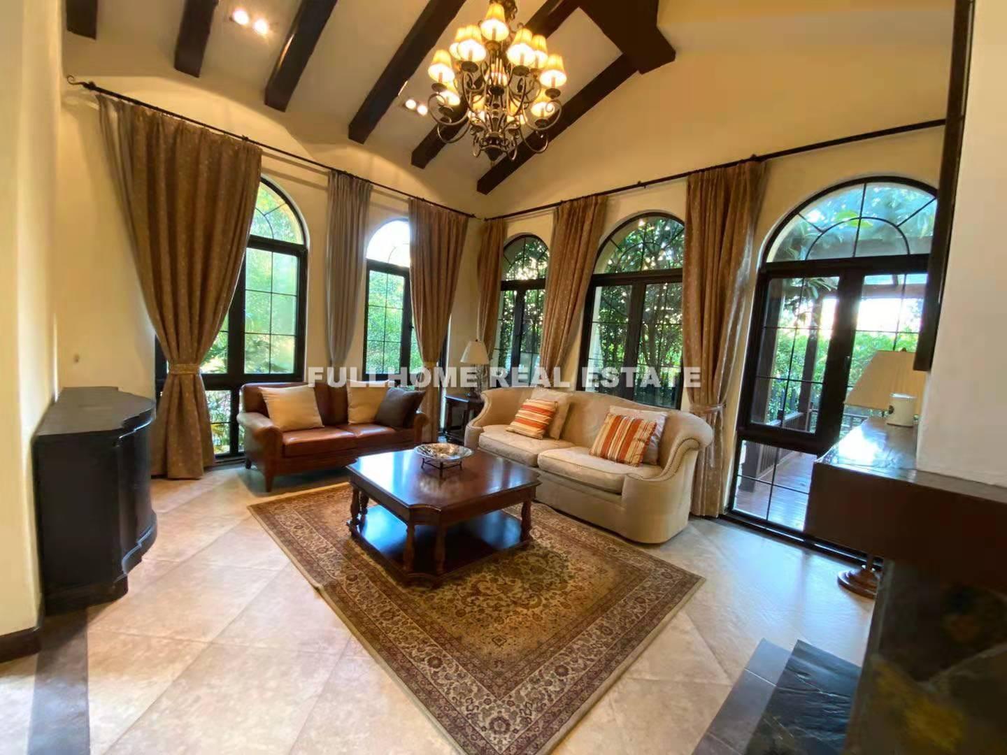 Similar property: Rancho Santa Fe, 4 bedrooms, 285 sqm in Shanghai