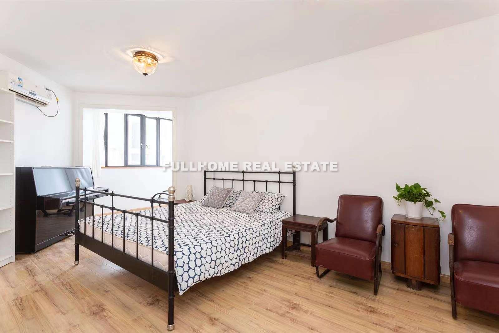 Lane1-500 Tianping Road Old House - Interior view 8, Shanghai rental property