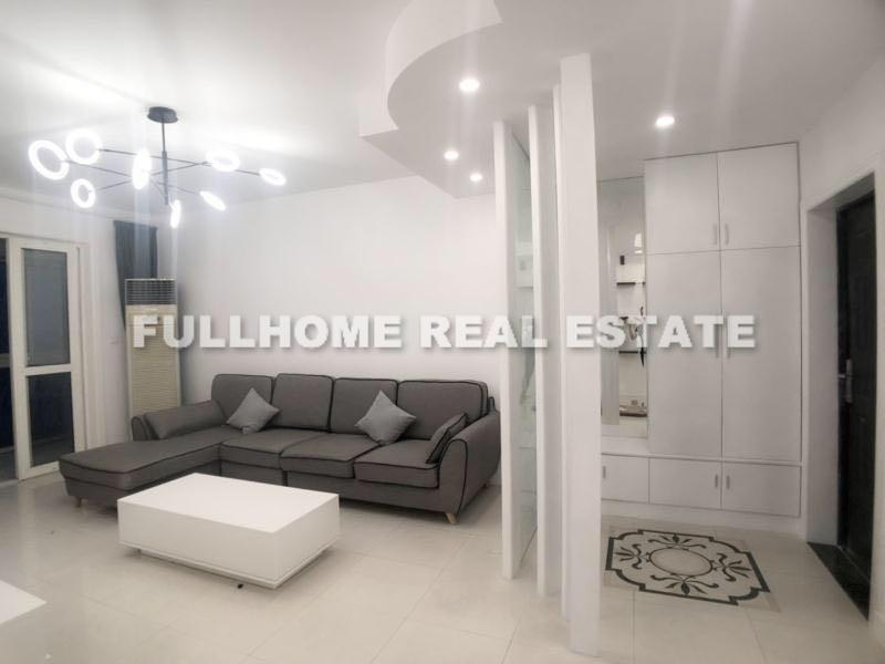 Zhongshan Apartment - 3 bedroom apartment in Shanghai, Zhongshan Park, Downtown