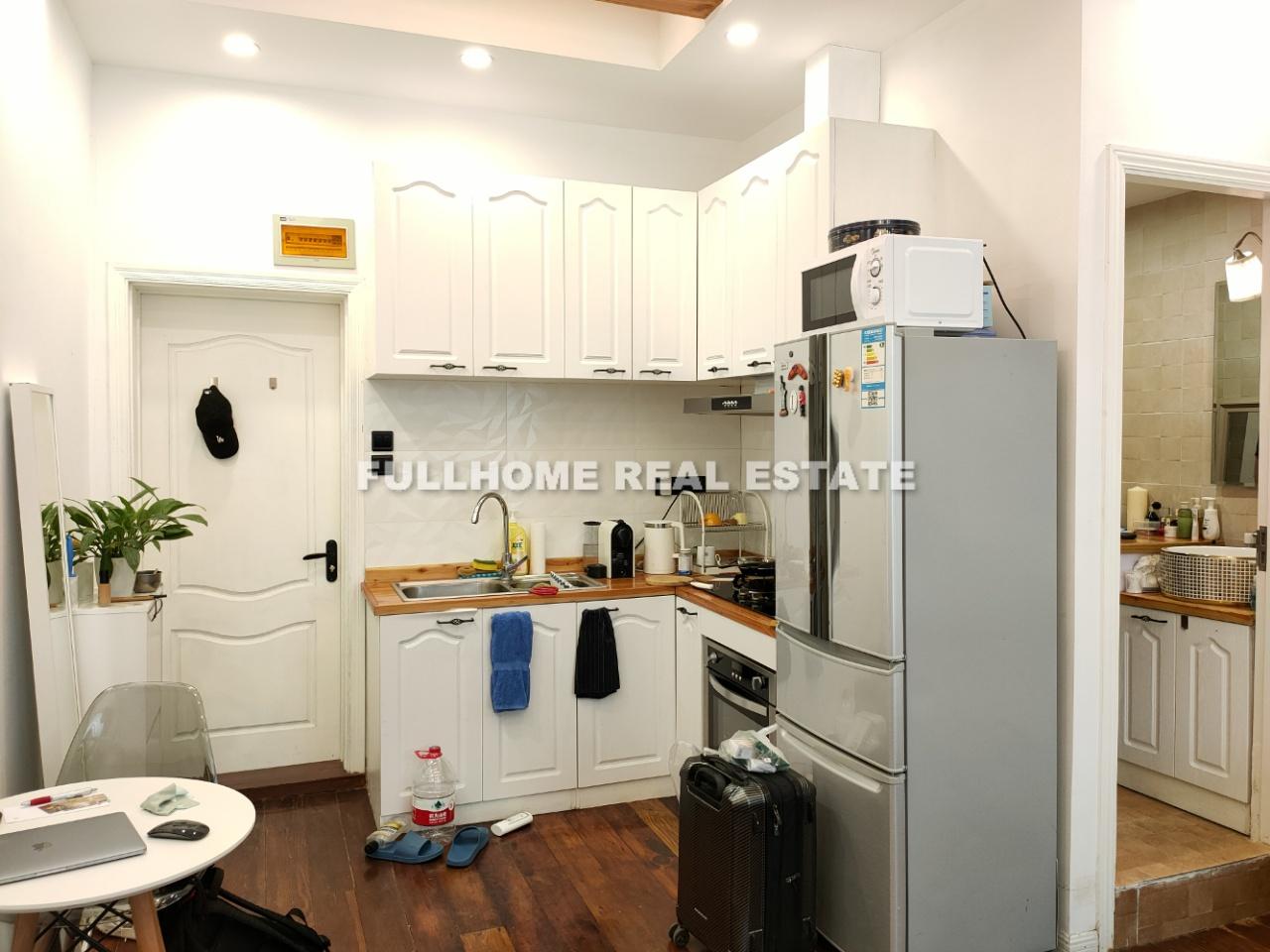 Lane 1001-1500 Middle Huaihai Road Old House - Interior view 2, Shanghai rental property