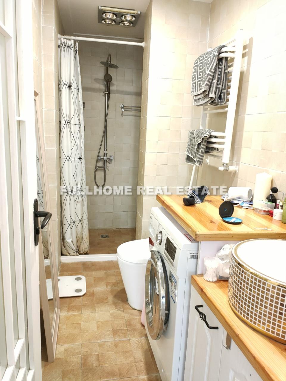 Lane 1001-1500 Middle Huaihai Road Old House - Interior view 3, Shanghai rental property