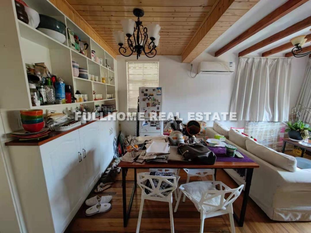 Lane1-500 Taiyuan Road Old House - Interior view 3, Shanghai rental property