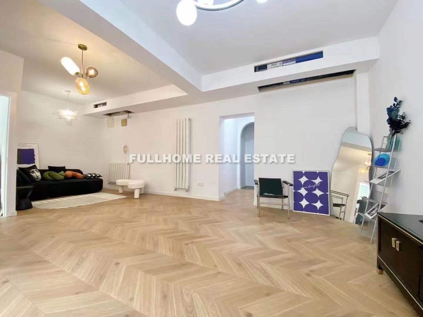 Jewel Garden - 3 bedroom apartment in Shanghai, Xujiahui, Downtown