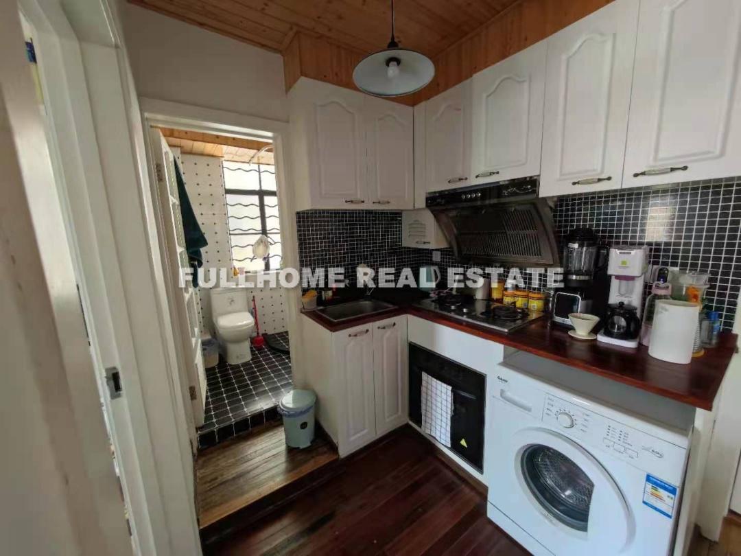Lane1-500 Taiyuan Road Old House - Interior view 2, Shanghai rental property