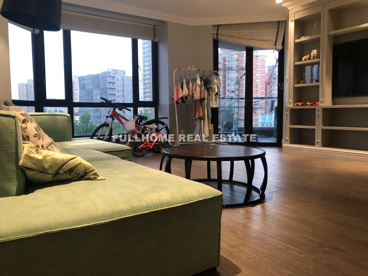 Belgravia - 4 bedroom apartment in Shanghai, Jing An, Downtown