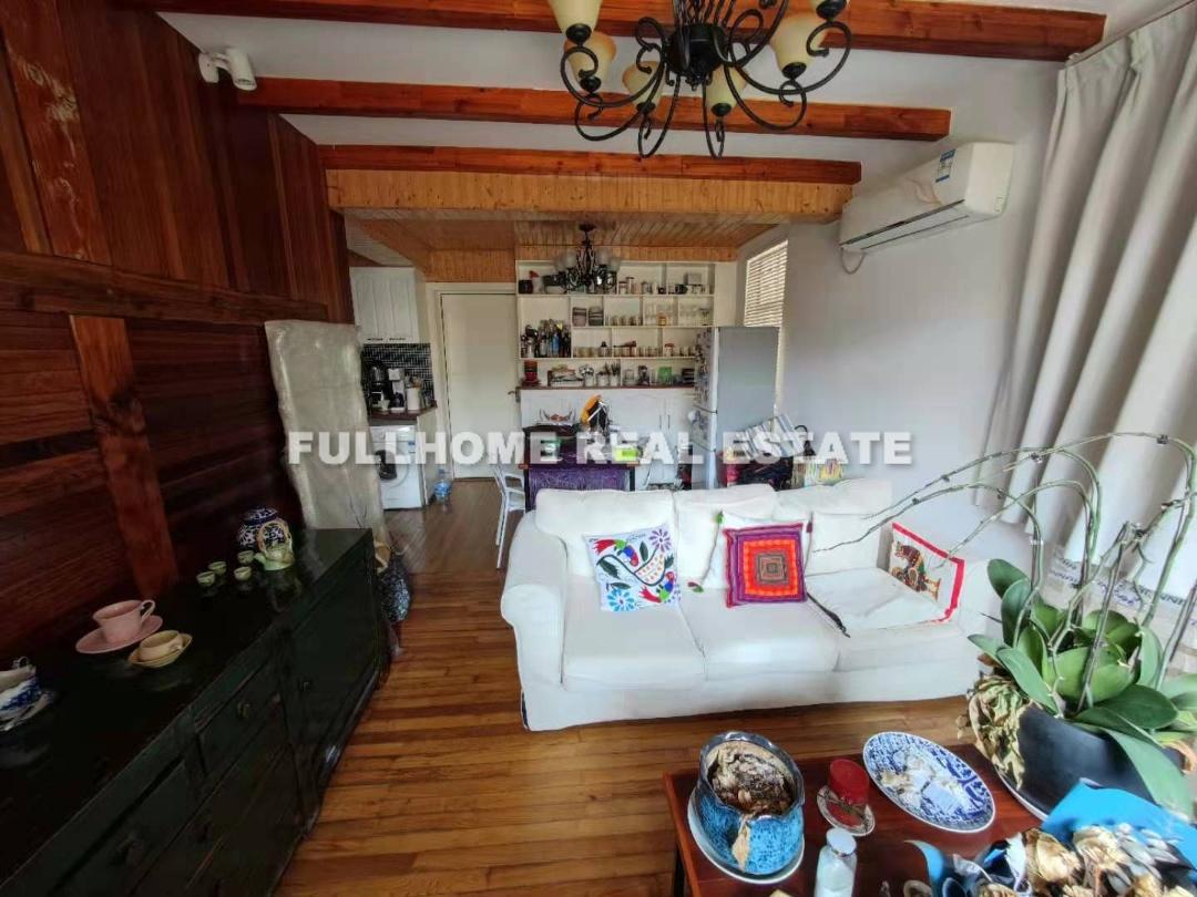 Lane1-500 Taiyuan Road Old House - Interior view 4, Shanghai rental property