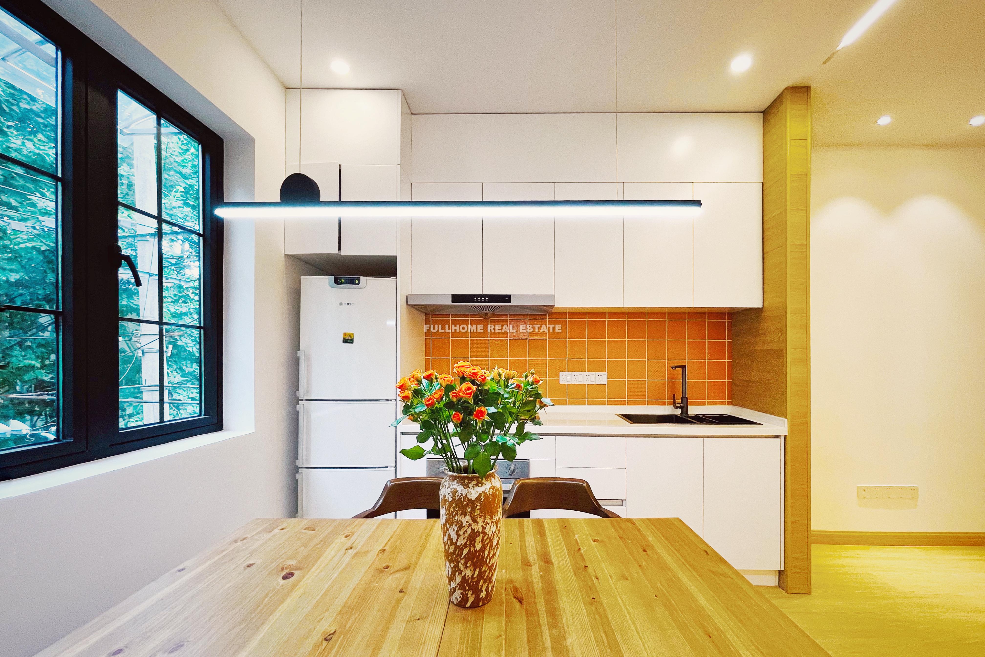 Lane1-500 Wuyuan Road Old House - 1 bedroom apartment in Shanghai, Xujiahui, Downtown