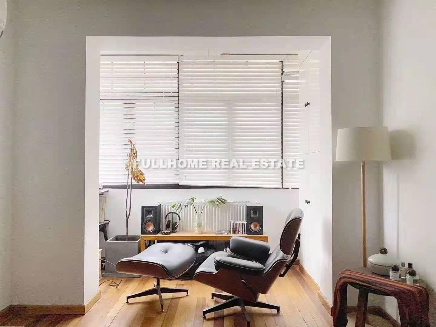 Lane 1-200 Taian Road Old House - 1 bedroom apartment in Shanghai, Downtown, Downtown