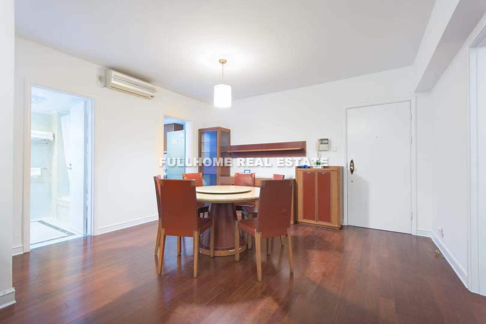 Oriental Manhattan - 1 bedroom apartment in Shanghai, Xujiahui, Downtown