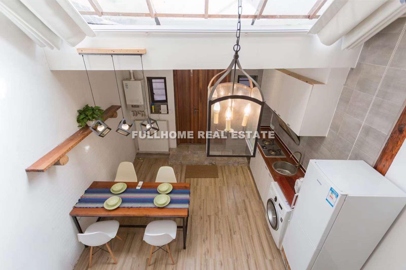 Lane 1-300 Jiashan Road Old House - 1 bedroom apartment in Shanghai, , 