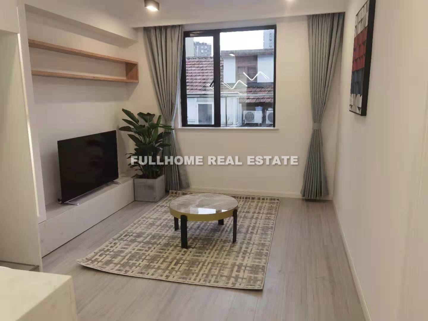 Lane 200-500 South Xiang Yang Road Old House - 1 bedroom apartment in Shanghai, Downtown, Downtown