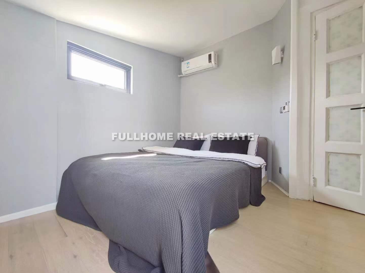 Lane 1-500 Wanpin Road Old House	 - Interior view 8, Shanghai rental property