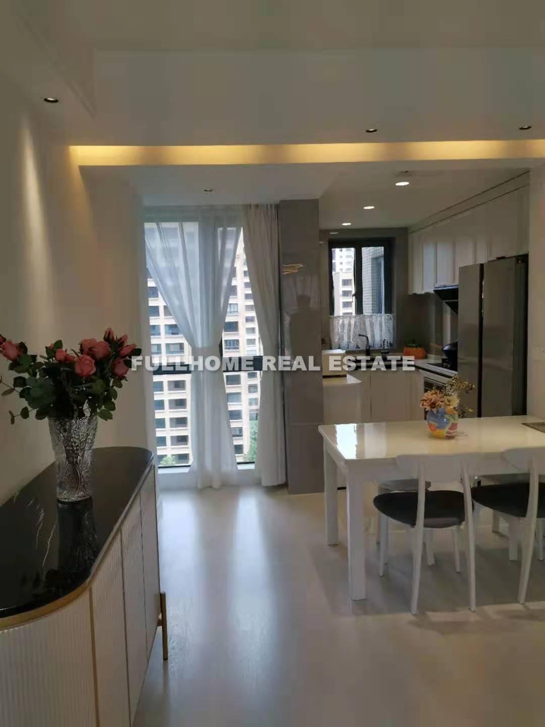 Jing An Phoenix Garden - 2 bedroom apartment in Shanghai, Downtown, Downtown