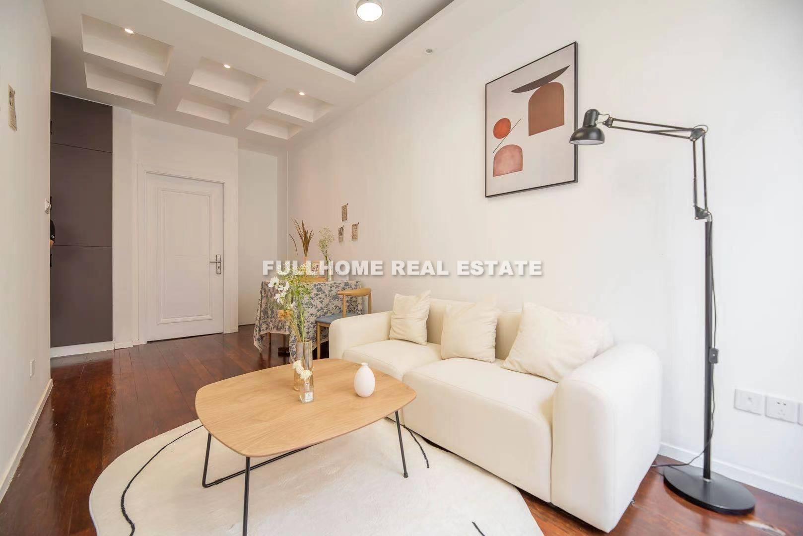 Lane1-500 Taiyuan Road Old House - 1 bedroom apartment in Shanghai, Xujiahui, Downtown