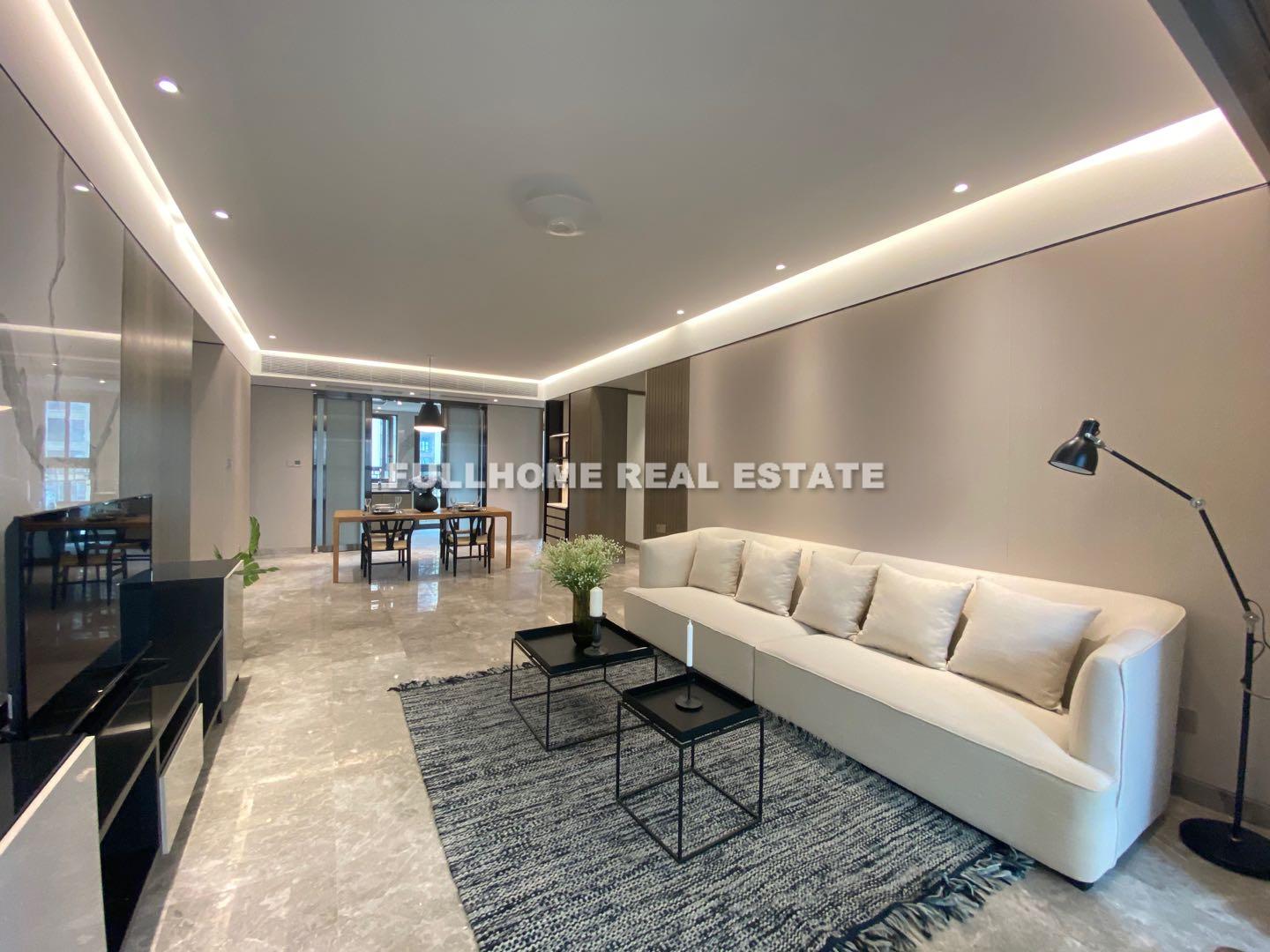 UNIONE - 4 bedroom apartment in Shanghai, Downtown, Downtown