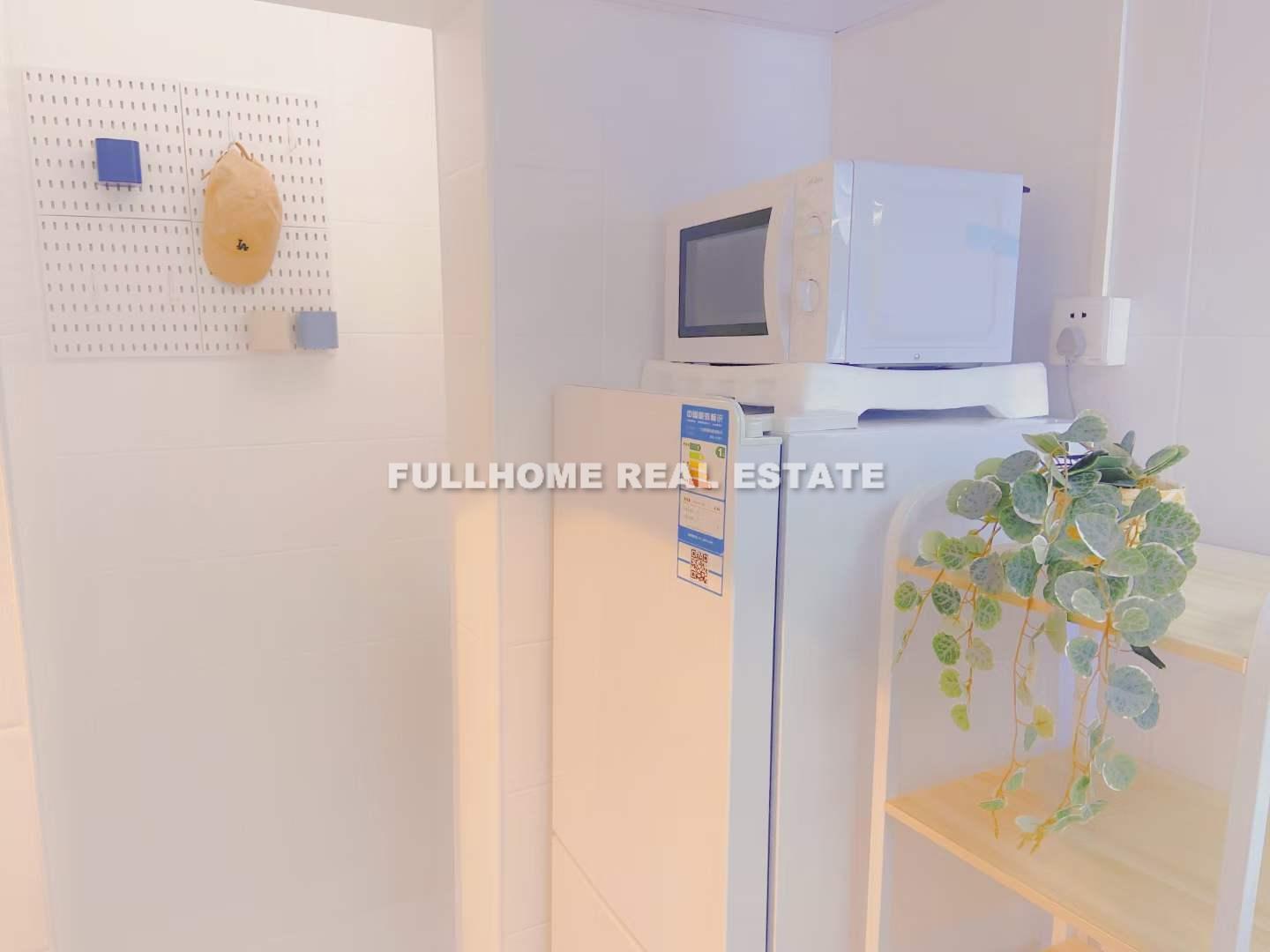 Lane 501-1000 Middle Huaihai Road Old House - 1 bedroom apartment in Shanghai, Downtown, Downtown
