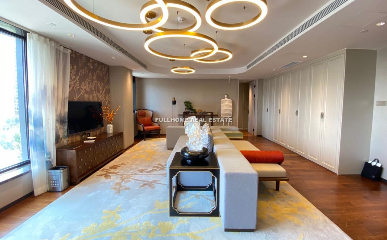 Eastern House - 3 bedroom apartment in Beijing, Sanlitun