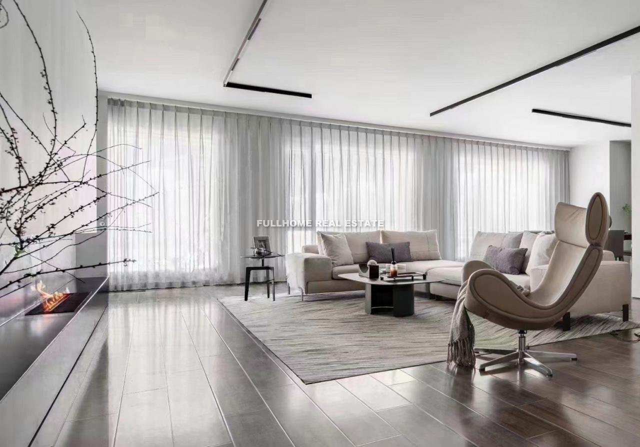 MOMA - 5 bedroom apartment in Beijing