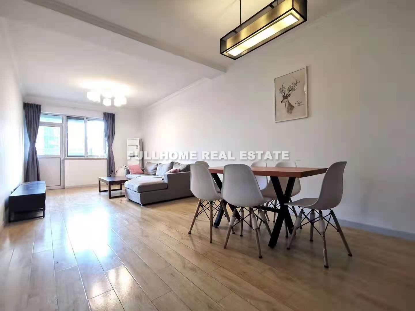 Sunshine Garden - 1 bedroom apartment in Shanghai, Downtown, Downtown