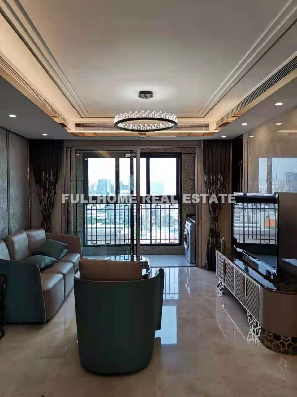 Same compound: Jing An Fu, 3 bedrooms in Shanghai