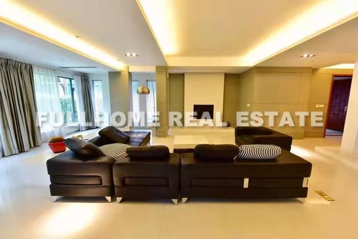 Western Suburban Garden - 5 bedroom apartment in Shanghai, Qingpu, Suburb