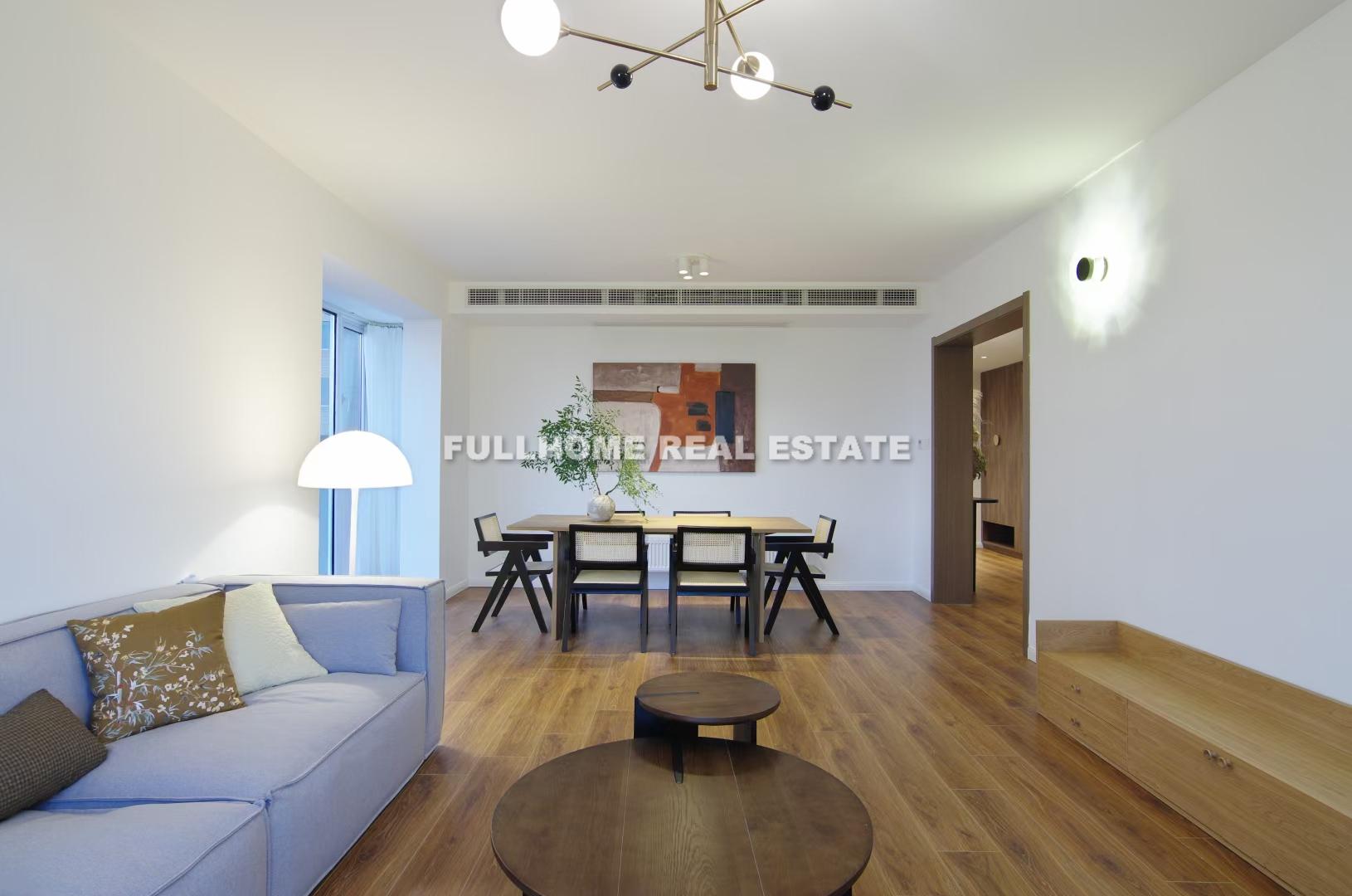 Park View - 4 bedroom apartment in Shanghai, Zhongshan Park, Downtown