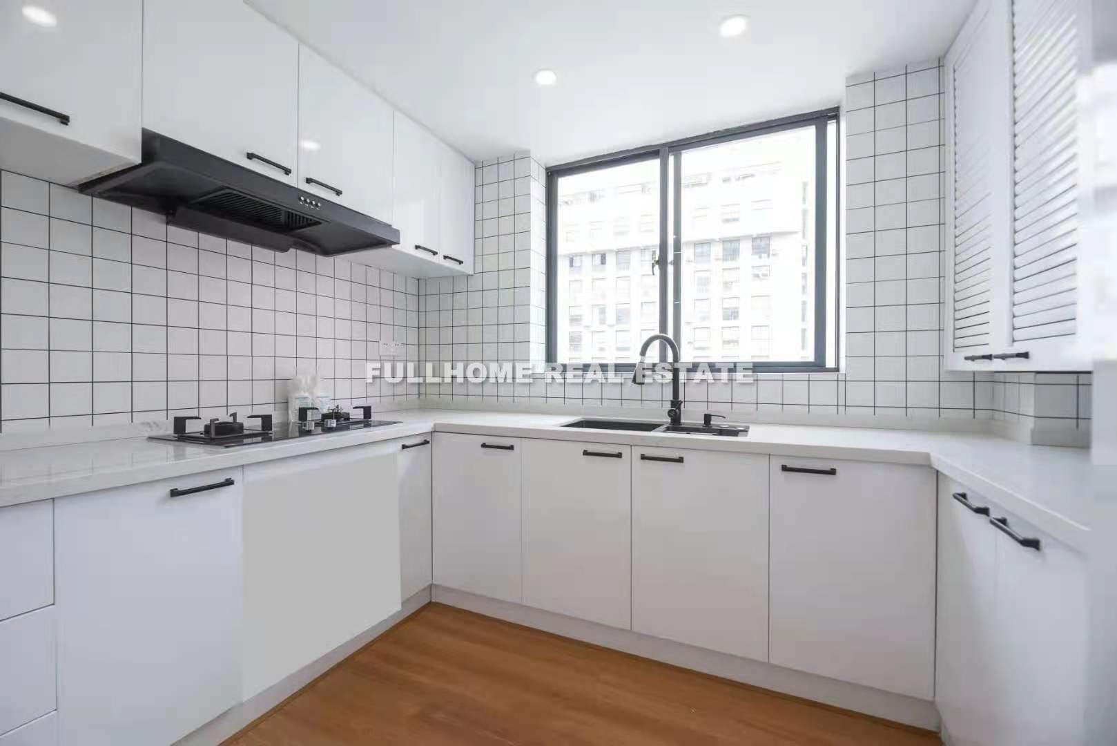 Kaiyuan Fang - 4 bedroom apartment in Shanghai, Downtown, Downtown