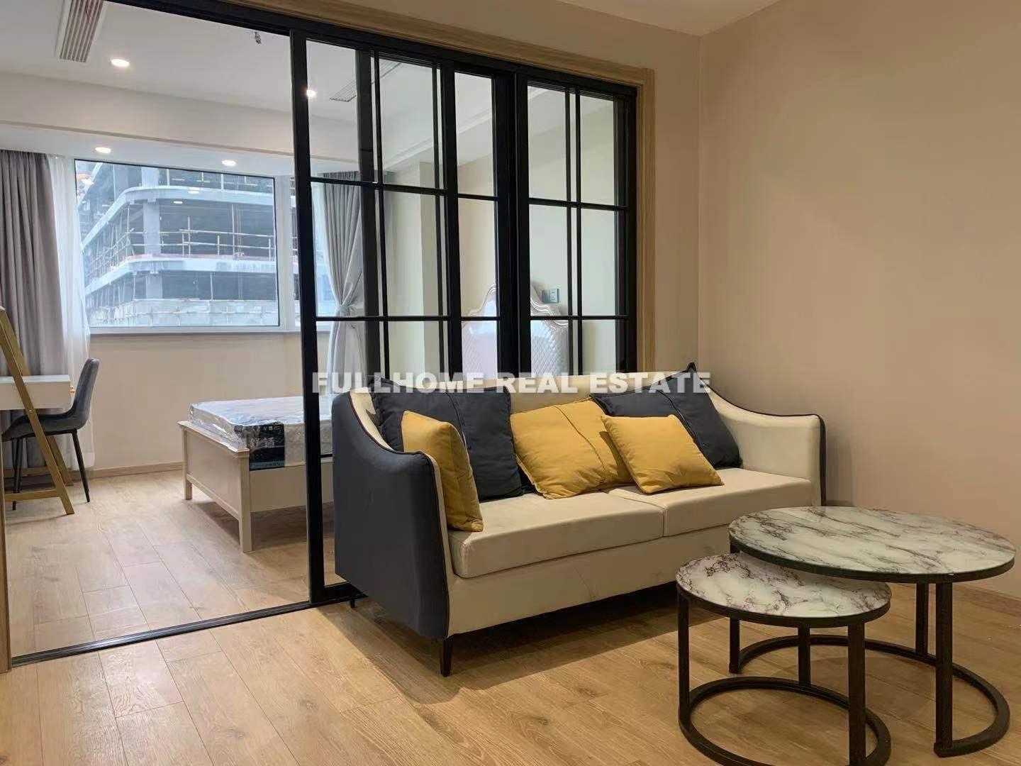 Changxin Building - 2 bedroom apartment in Shanghai, Downtown, Downtown