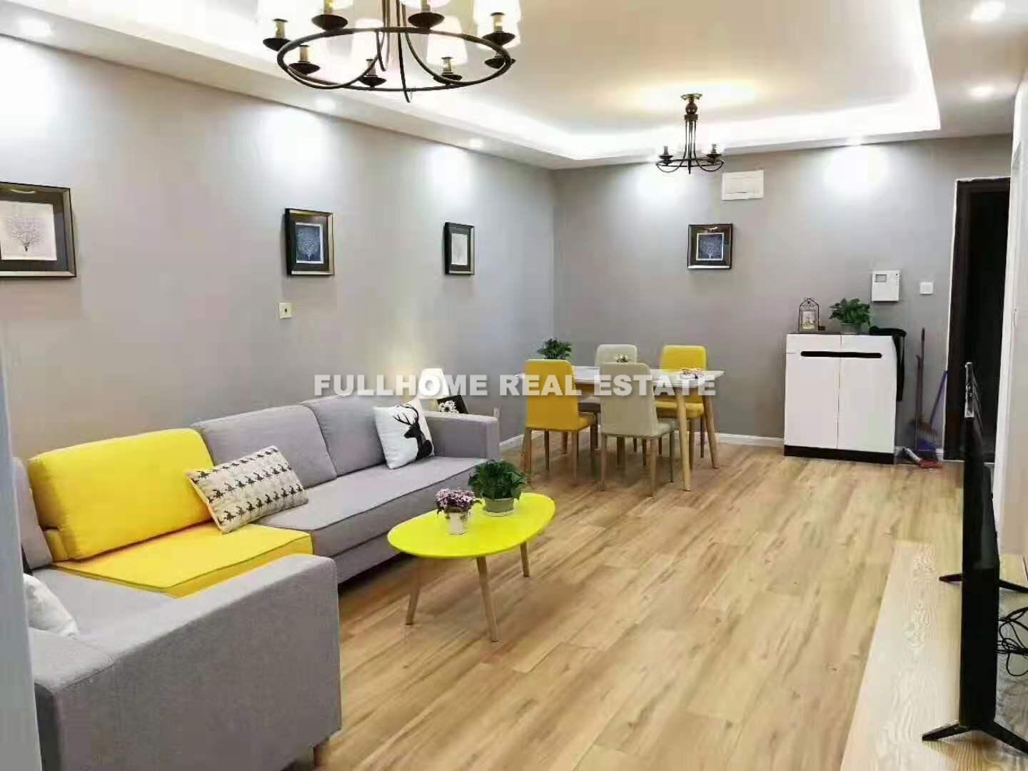 Same compound: Linjiang Haoyuan, 2 bedrooms in Shanghai