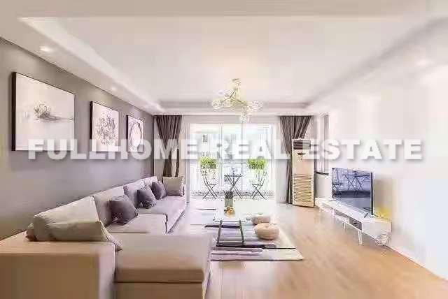 Zhonghui Apartment - 3 bedroom apartment in Shanghai, FFC, Downtown