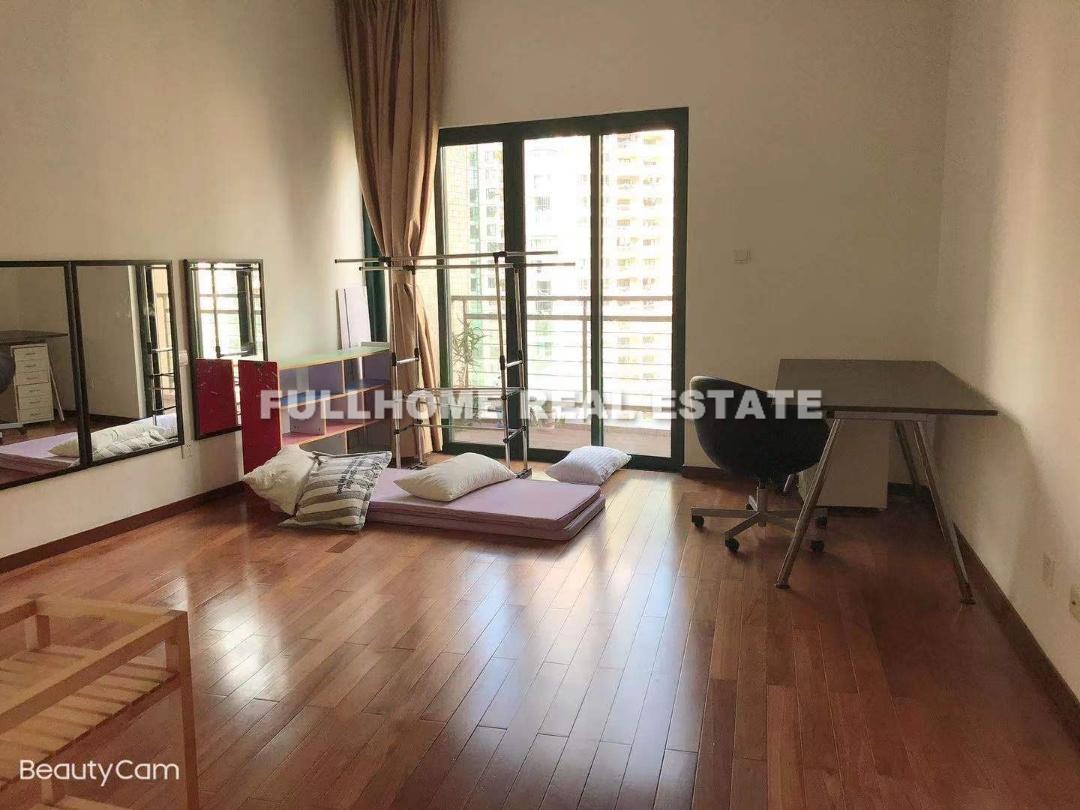 Yanlord Garden - 4 bedroom apartment in Shanghai, Lujiazui, Pudong