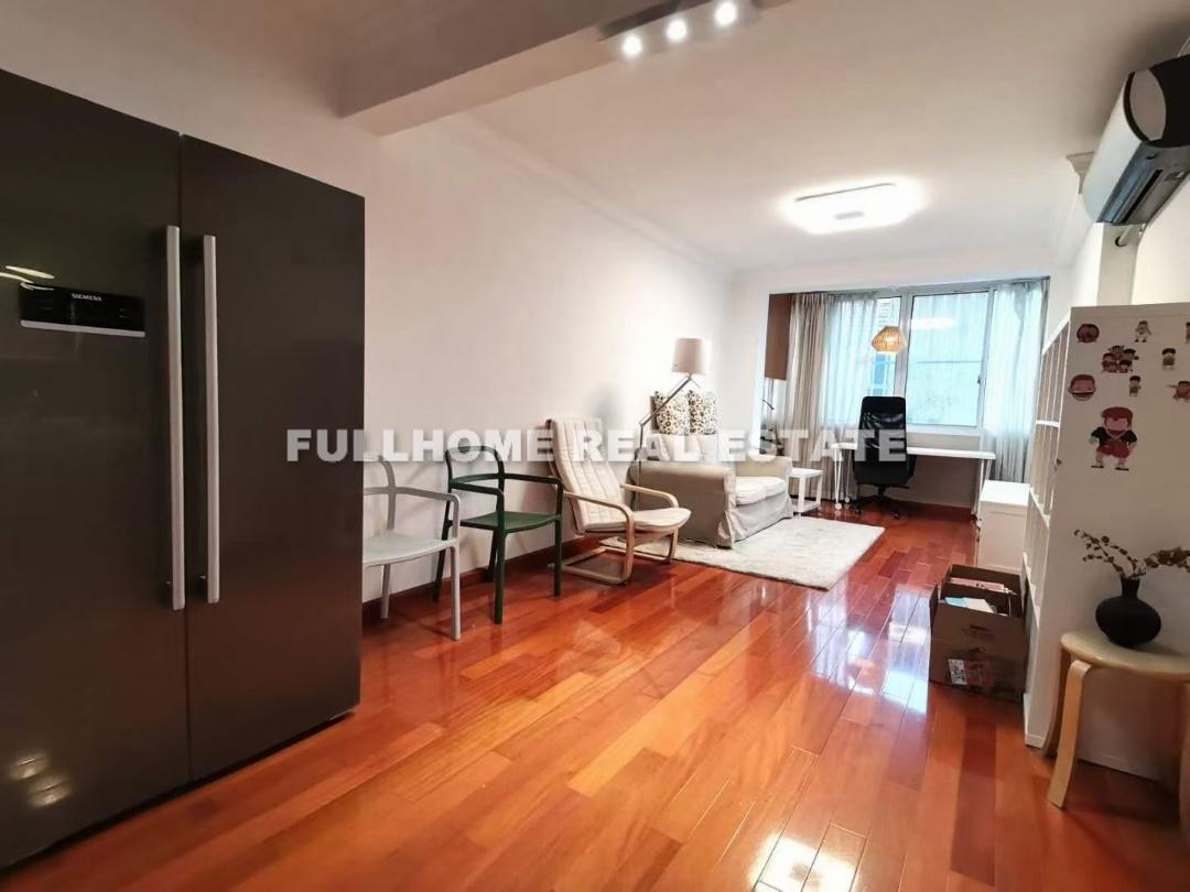 Lane1200-1500 Middle Fuxing Road Old House - 2 bedroom apartment in Shanghai, People Square, Downtown