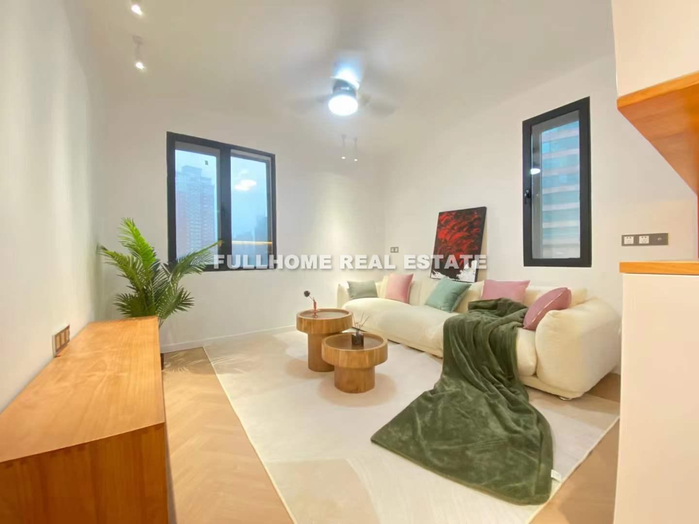 Zheng Ning Compound - 1 bedroom apartment in Shanghai, Jing An, Downtown
