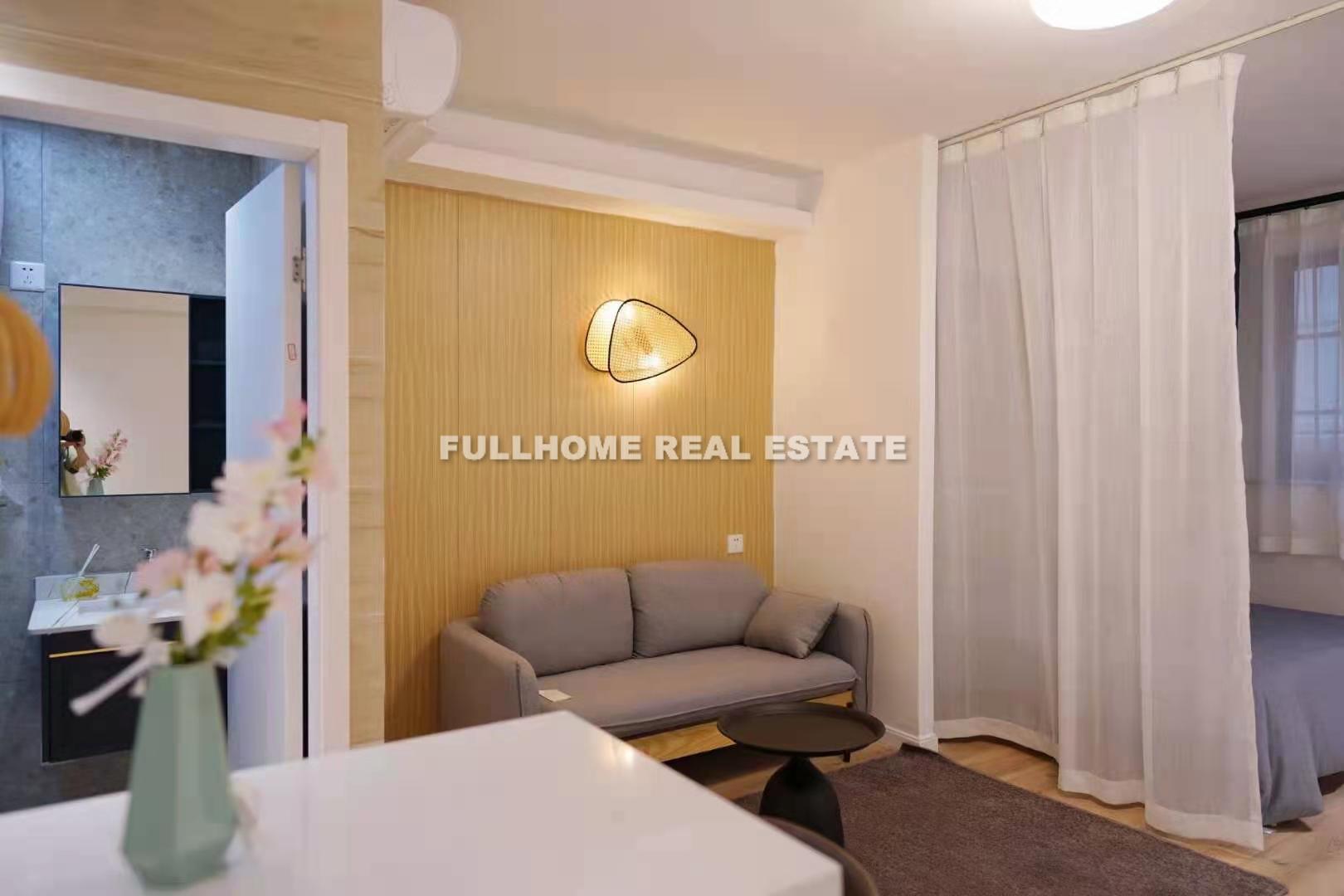 Lane 1-600 Jiaozhou Road Old House - 1 bedroom apartment in Shanghai, Jing An, Downtown