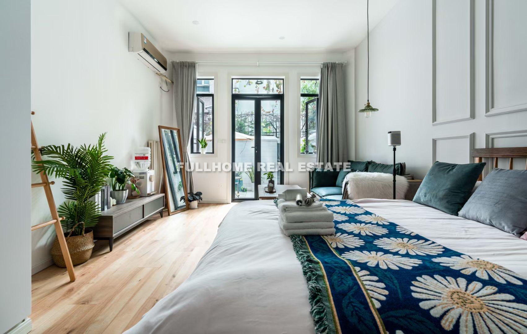 Lane 1-1000 North Shanxi Road Old House - Interior view 2, Shanghai rental property