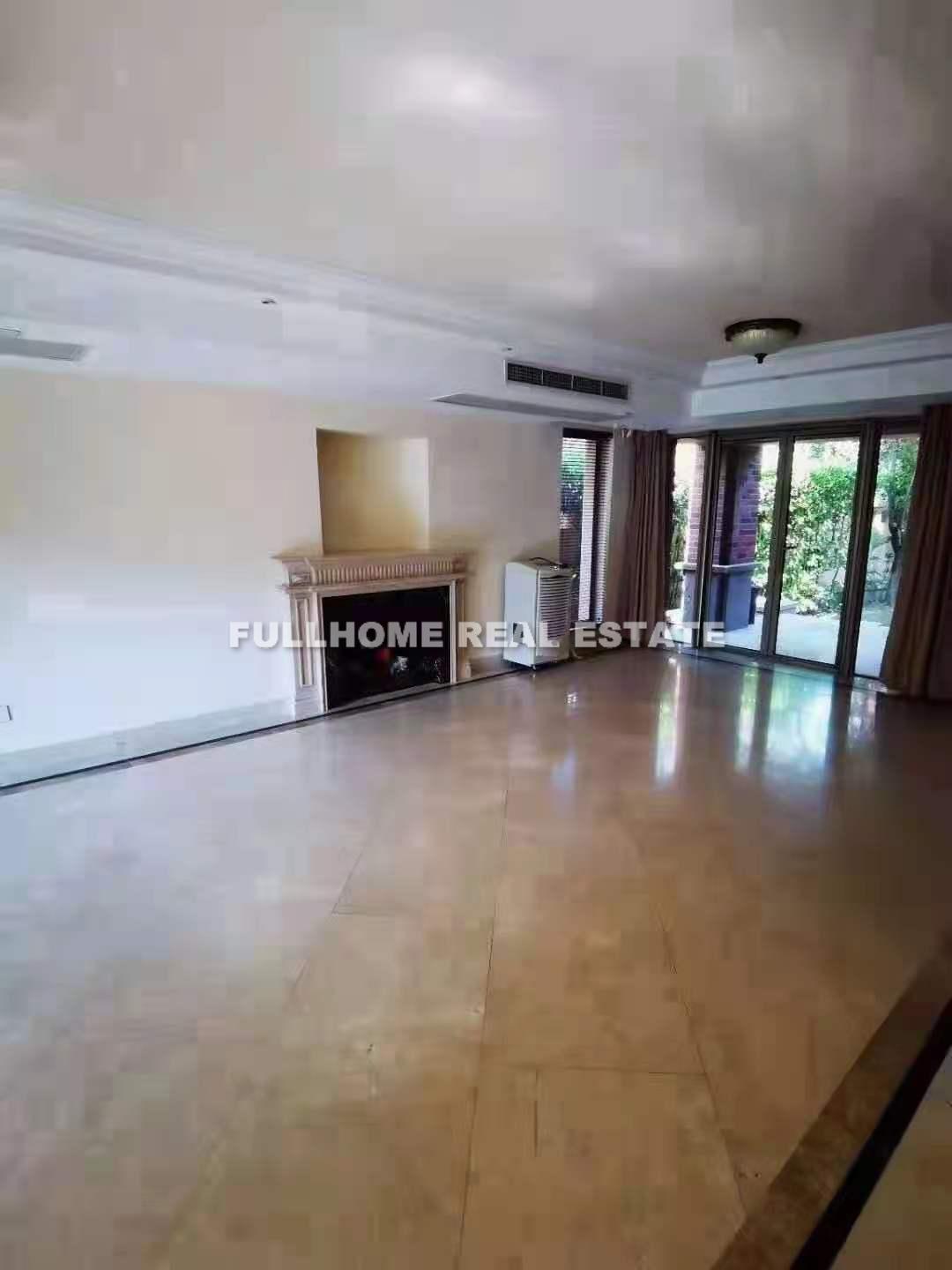 Similar property: Seasons Villa, 4 bedrooms, 336 sqm in Shanghai