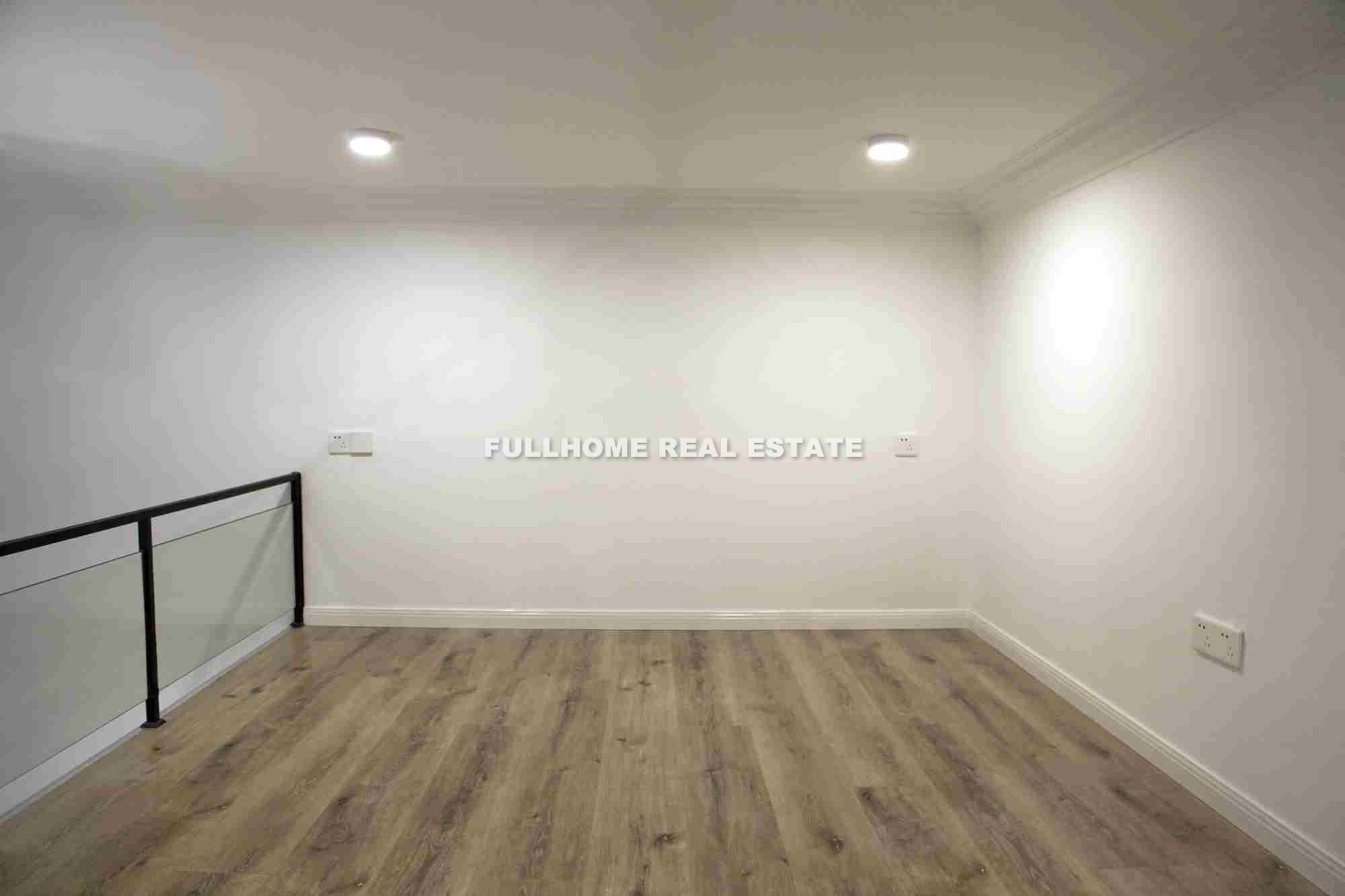 Lane 1-100 Fenyang Road Old House - Interior view 3, Shanghai rental property