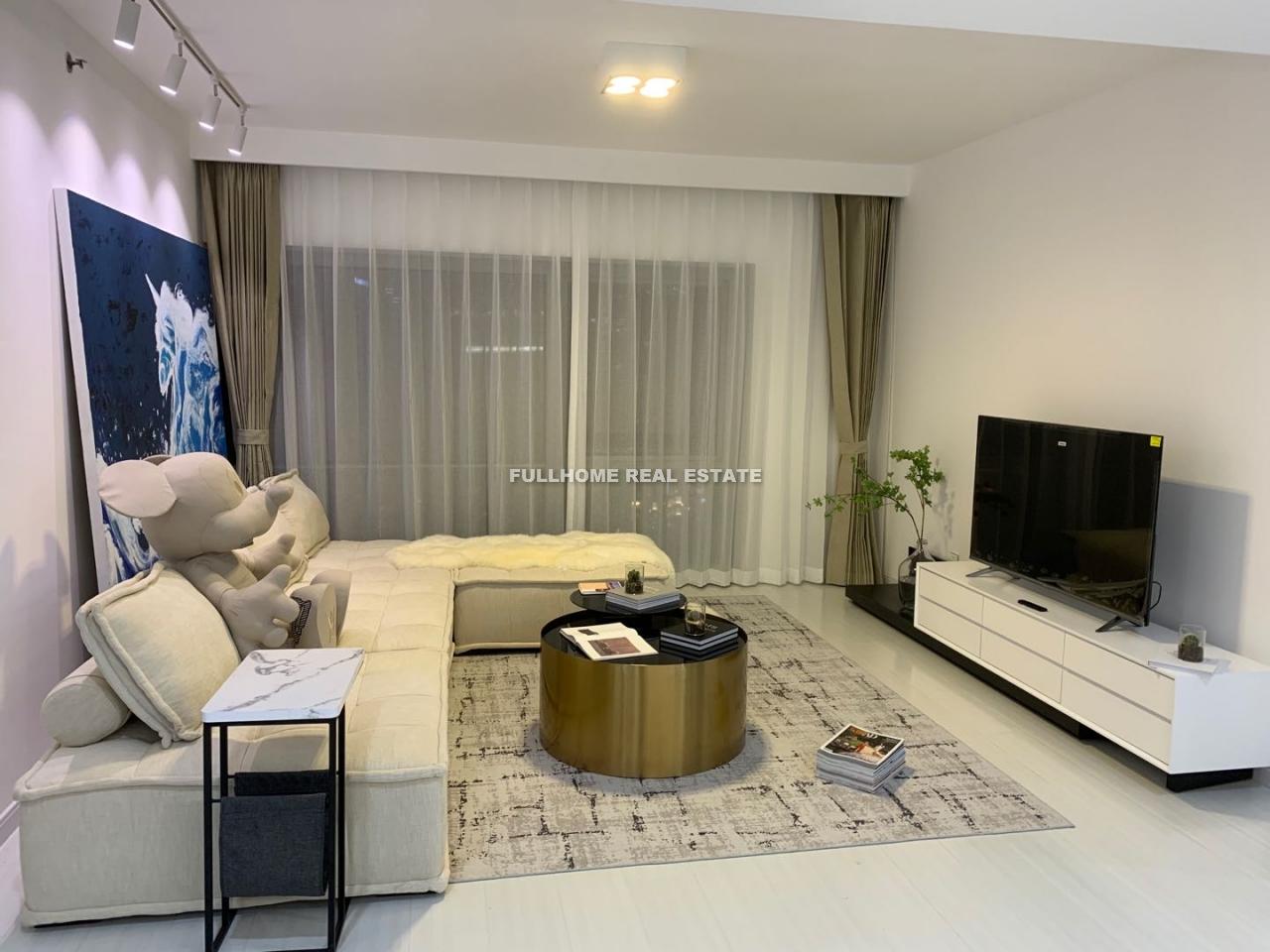 Beijing Fortune Plaza - 3 bedroom apartment in Beijing, CBD