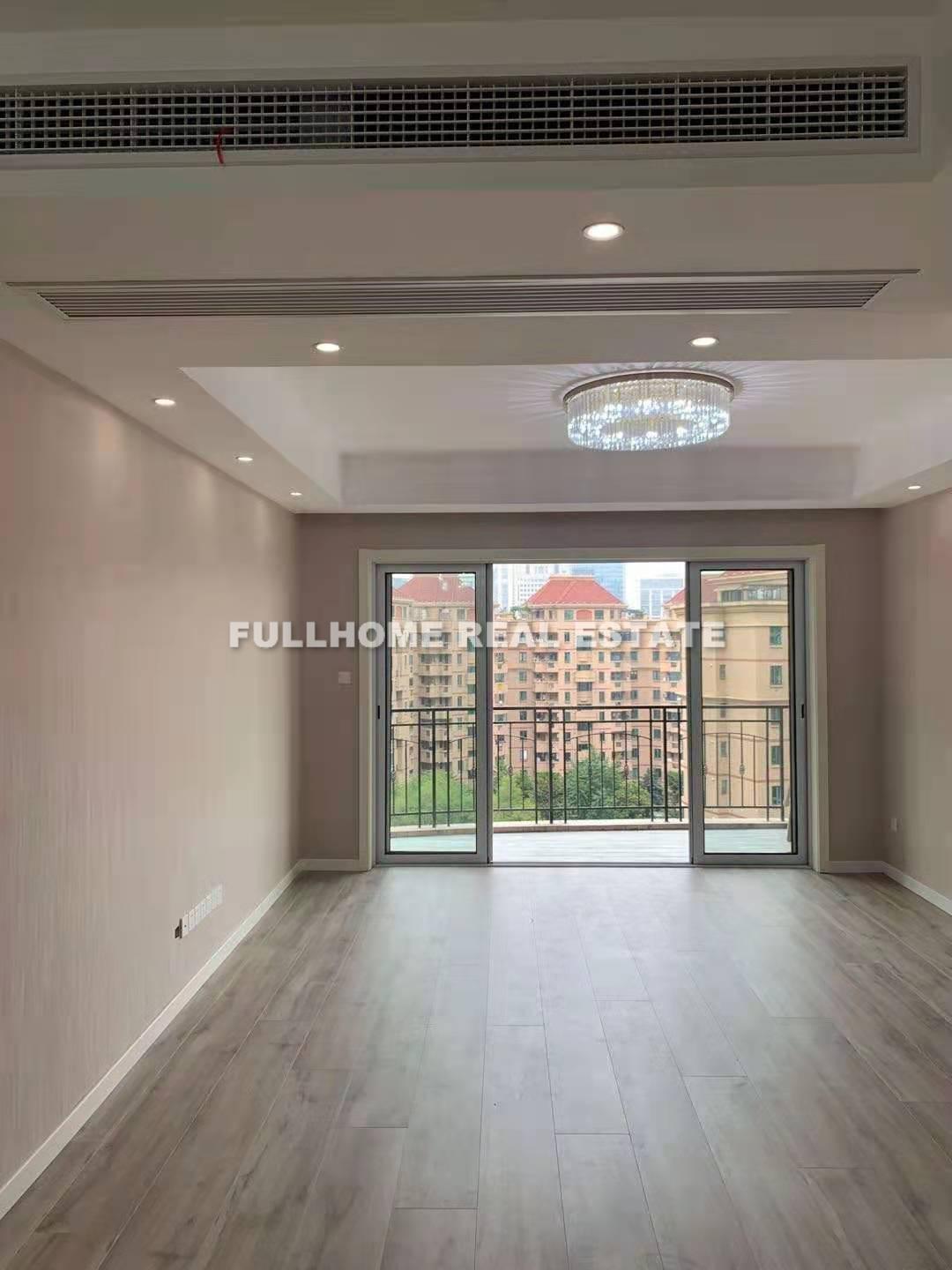 Yanlord Garden - 3 bedroom apartment in Shanghai, Lujiazui, Pudong