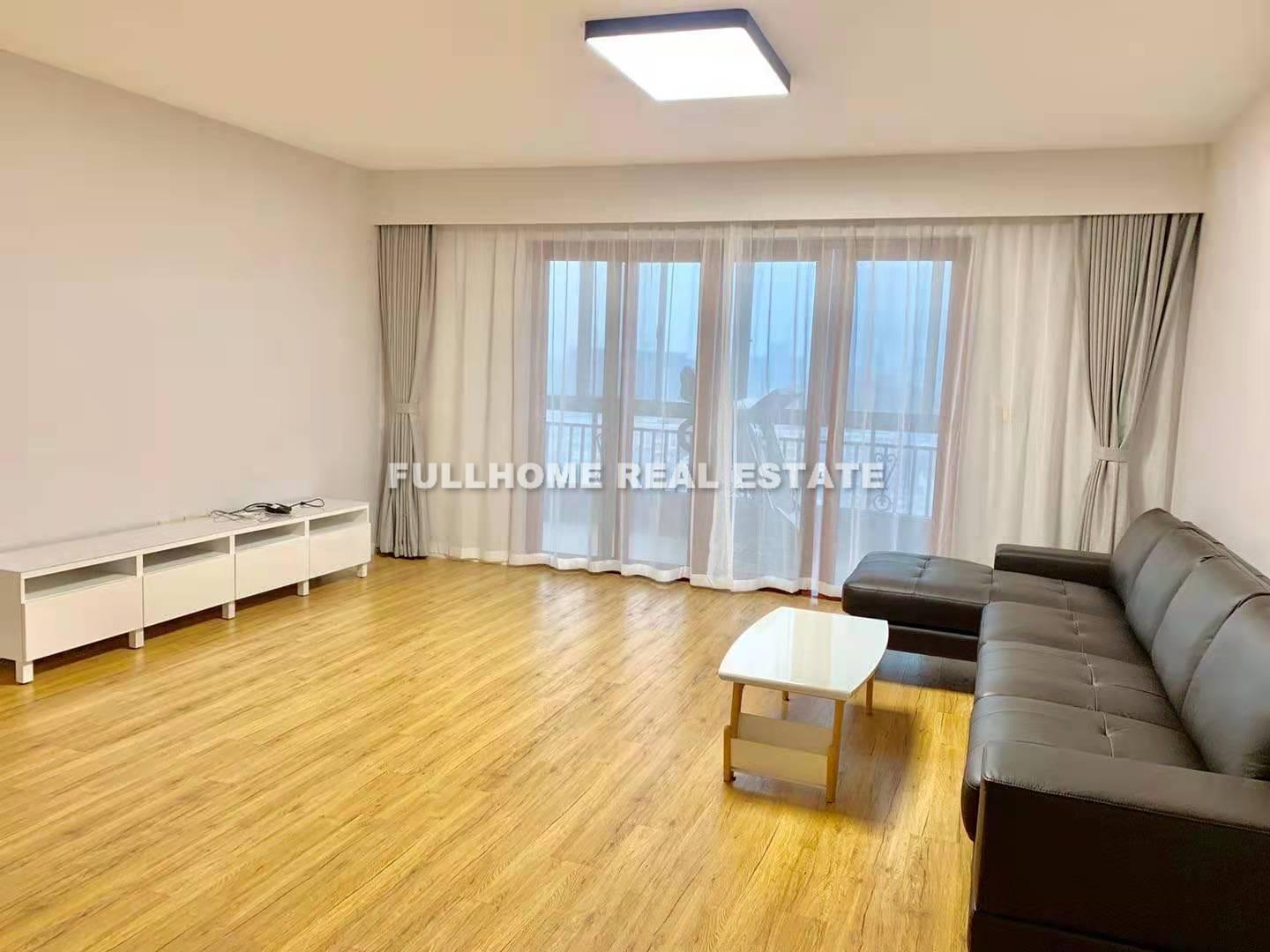 Gubei International Plaza - 3 bedroom apartment in Shanghai, Gubei, Hongqiao