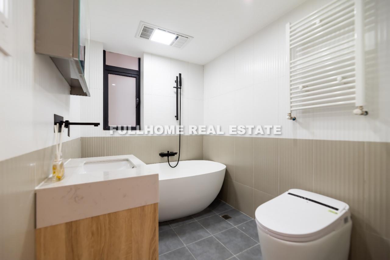 Lao Xi Men International Plaza - Interior view 12, Shanghai rental property