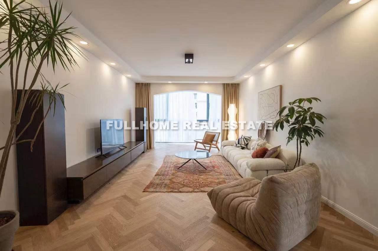 La Cite - 3 bedroom apartment in Shanghai, Xujiahui, Downtown