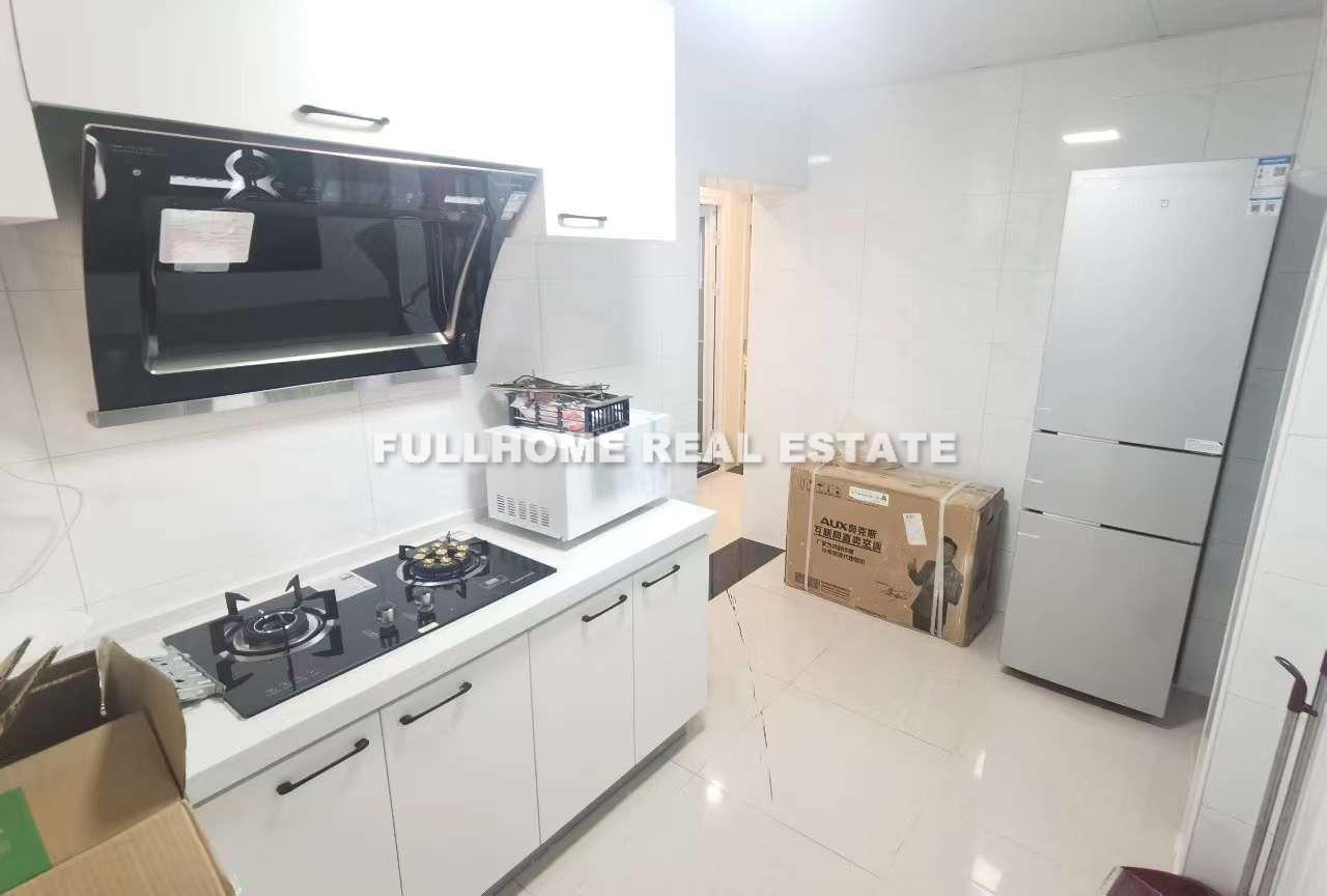 Same compound: Nan Chang Yuan, 2 bedrooms in Shanghai