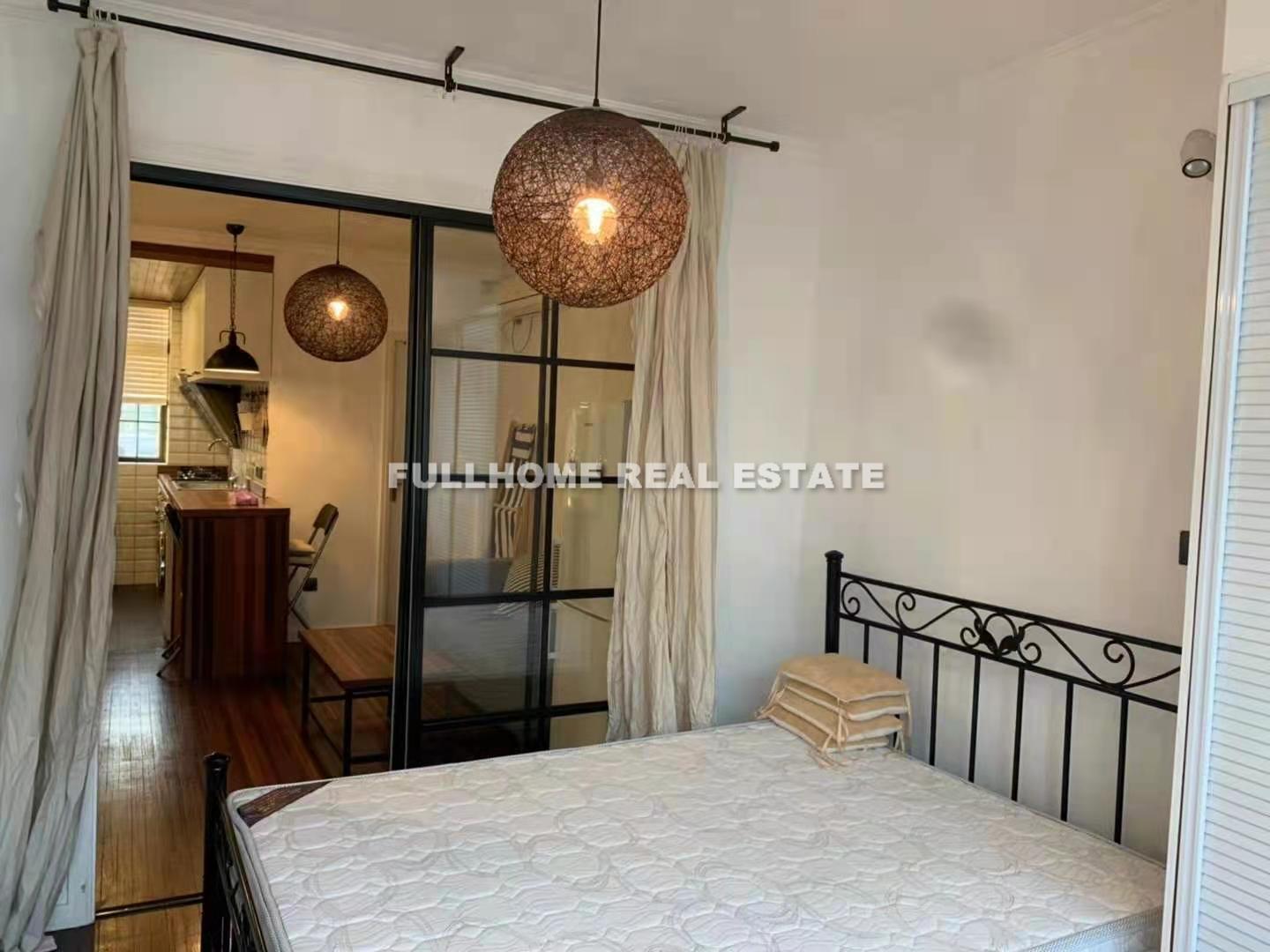 Lane 200-500 South Xiang Yang Road Old House - Interior view 6, Shanghai rental property