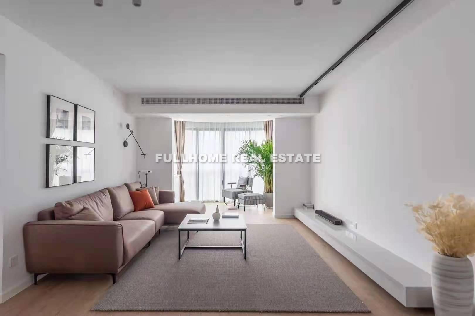 Jingan Hebin Garden - 4 bedroom apartment in Shanghai, Jing An, Downtown