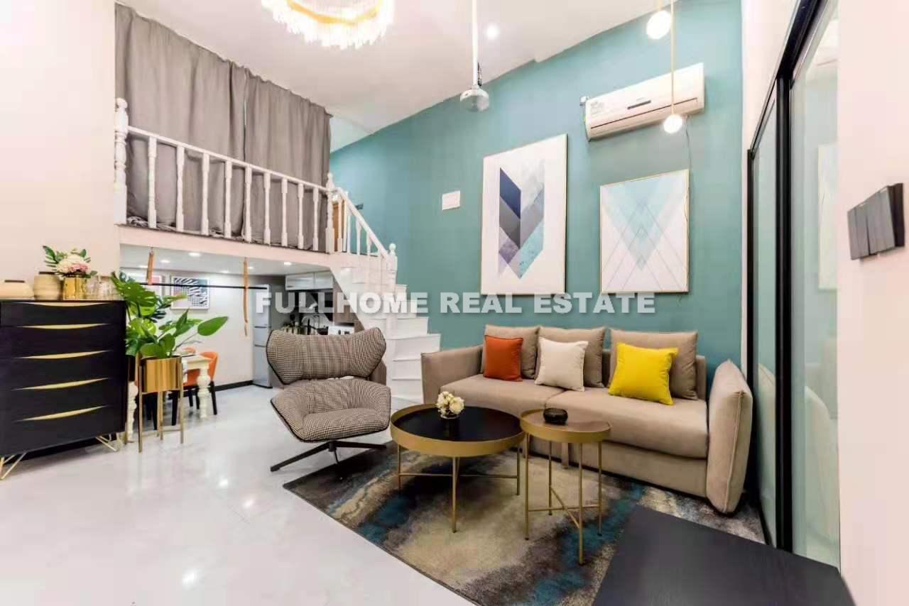 Same compound: No1-200 Middle Jianguo Road Old House, 2 bedrooms in Shanghai