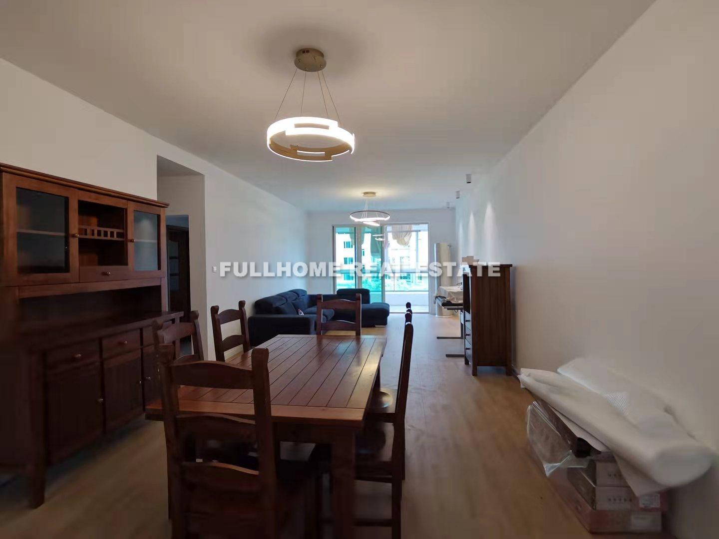 Hua Li Jia Zu (Pudong) - 3 bedroom apartment in Shanghai, Century Park and Lianyang, Pudong